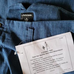 The J. Peterman Company Woman's Blue Jeans Size 14 *NEW WITH TAGS*